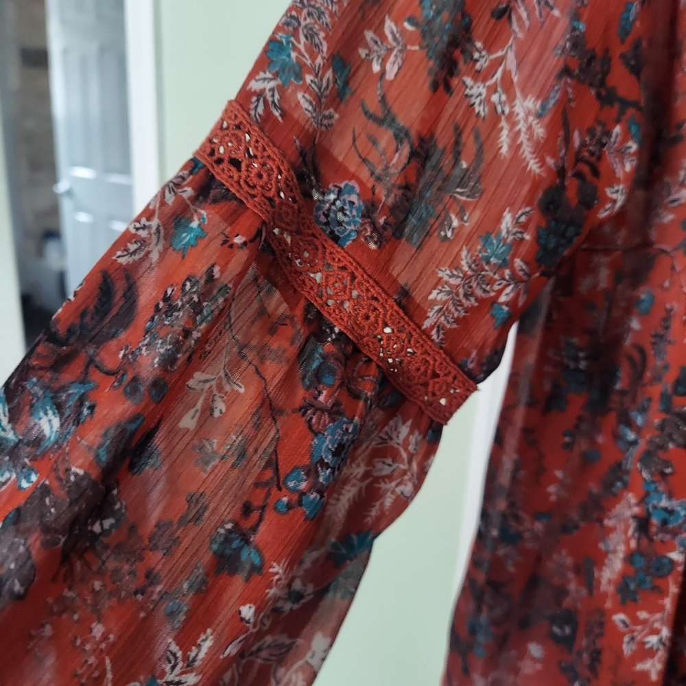 KNOX ROSE BLOUSE. LARGE - Picture 7 of 12